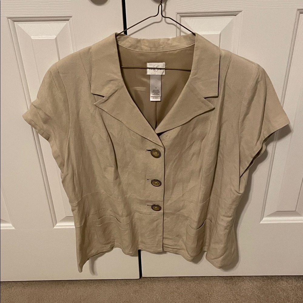 Emma James Women's Tan Button-Down Shirt/Jacket Size 18 (Good)